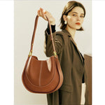 Large capacity single shoulder bags