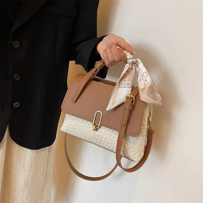 Large-capacity Plaid Commuter Underarm Crossbody Bag