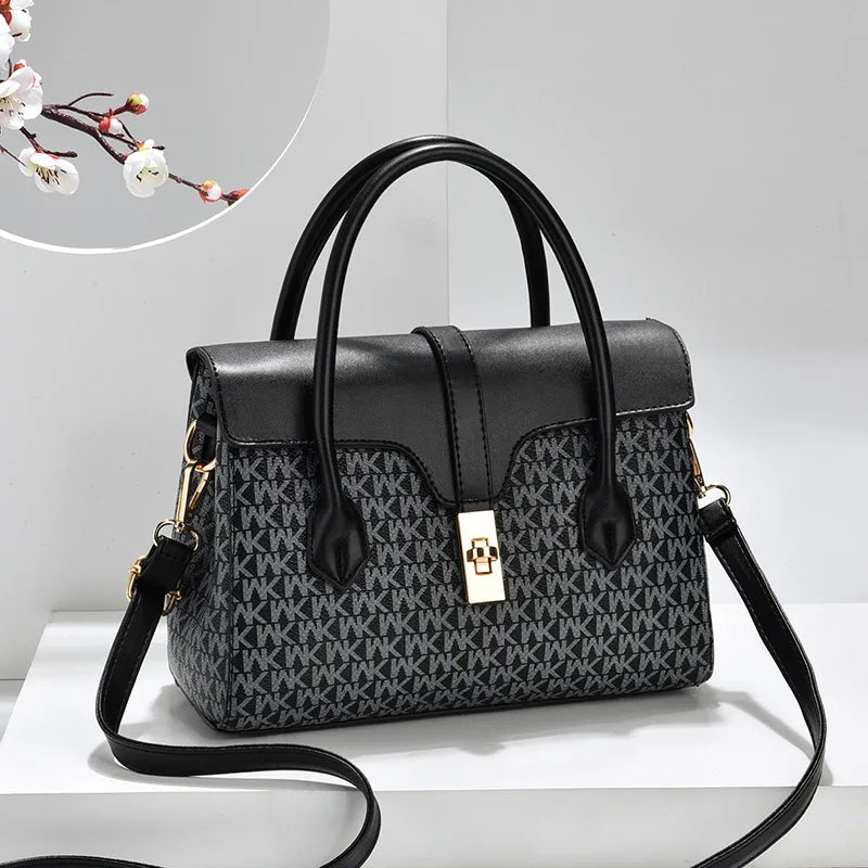 New European and American Retro Fashion HandBag