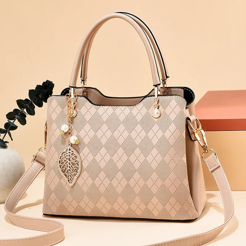 Fashion Versatile Commuting Shoulder Bag