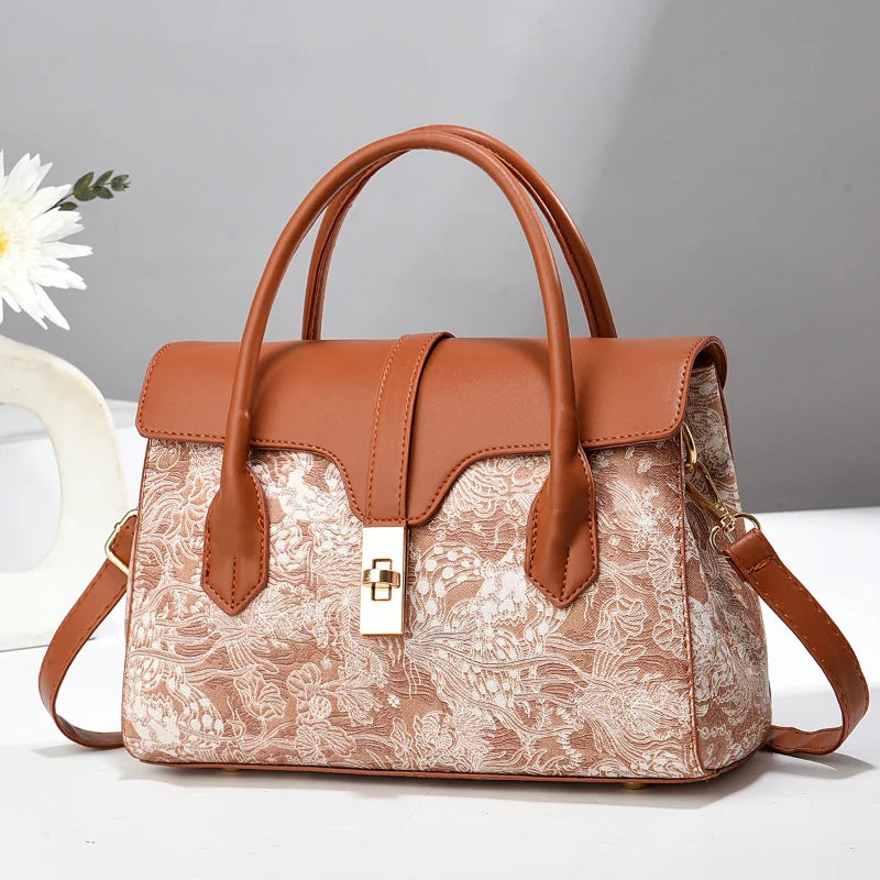 New European and American Retro Fashion HandBag