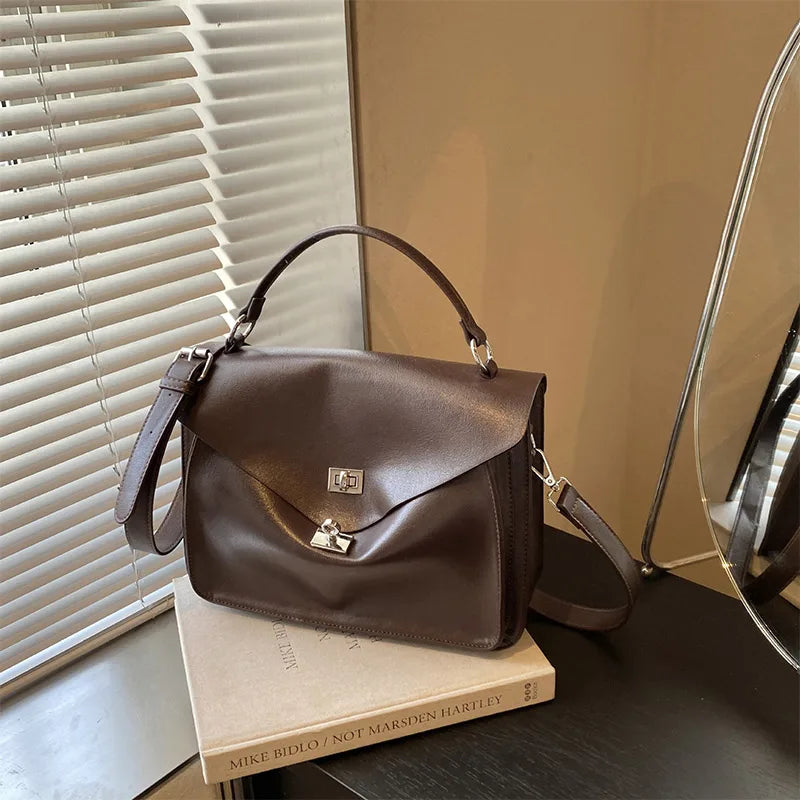 Crossbody Messenger Bag Designer Versatile Large Capacity Commuting Shoulder Bag