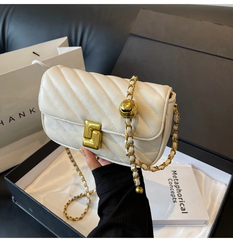 High Quality Exquisite Lock Buckle Crossbody Bag
