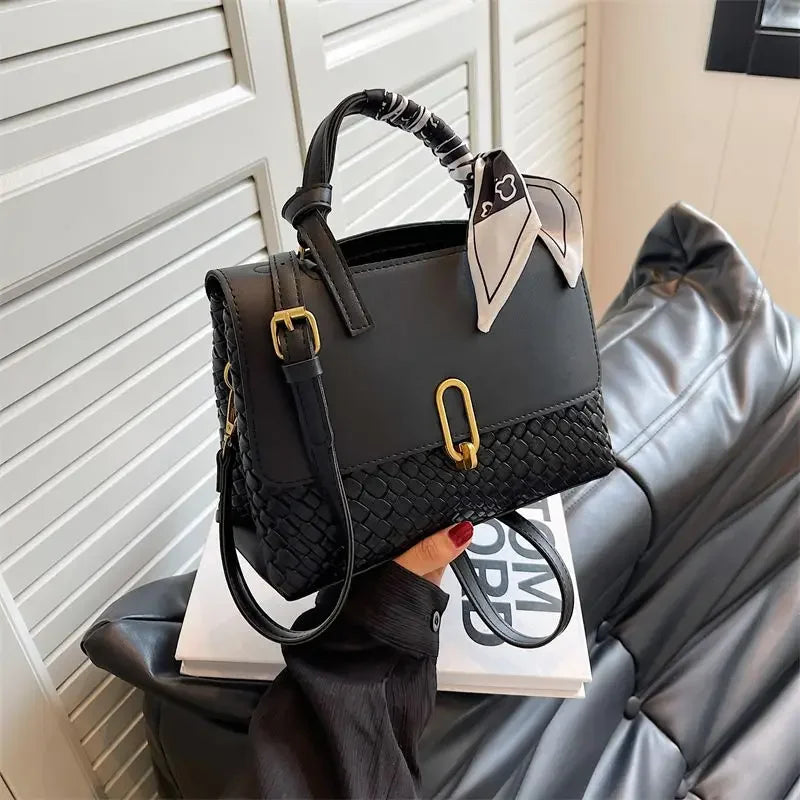 Large-capacity Plaid Commuter Underarm Crossbody Bag