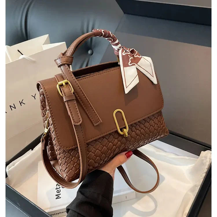 Large-capacity Plaid Commuter Underarm Crossbody Bag