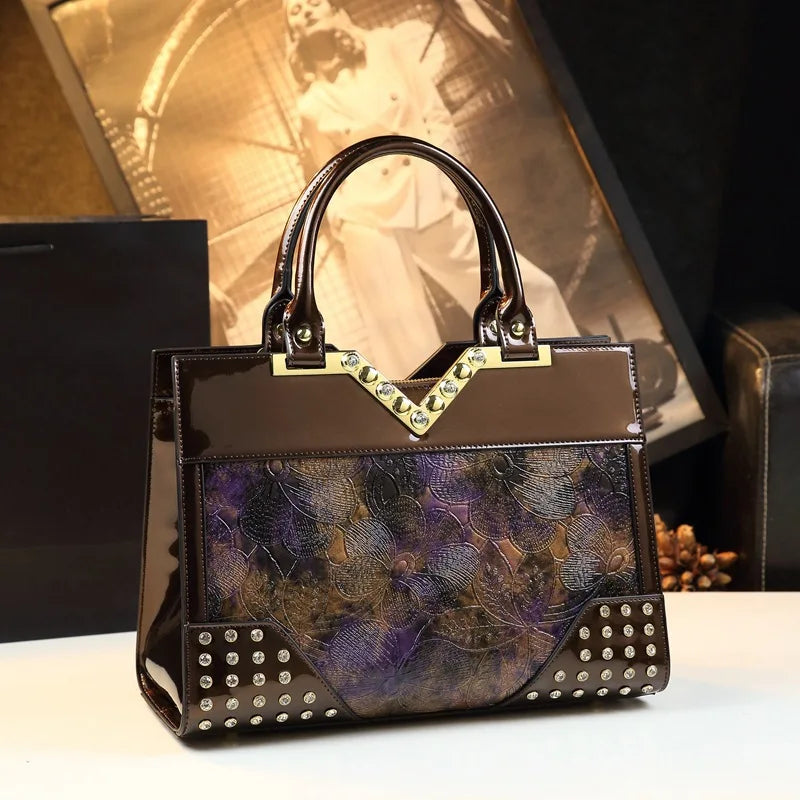 Spring new patent leather rhinestone rivet sequin flower handbag